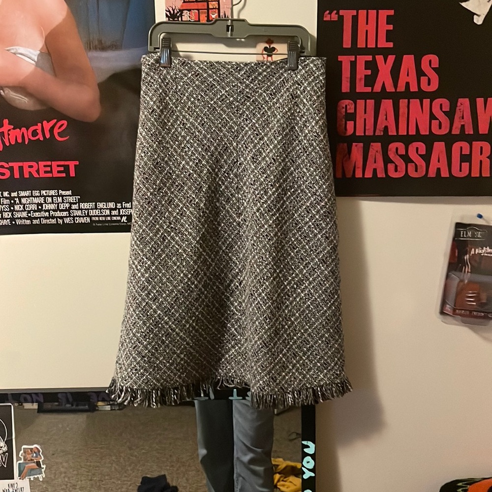 size 8 wool skirt